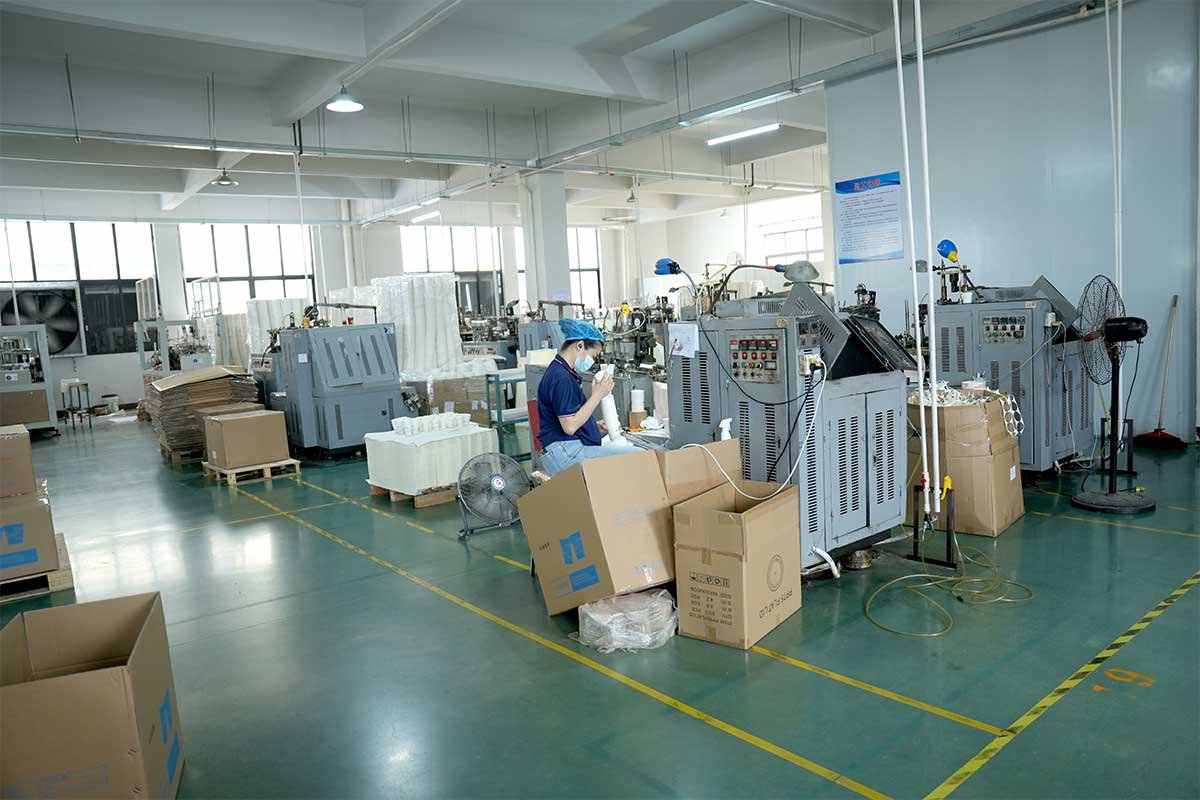 paper cup machine operator