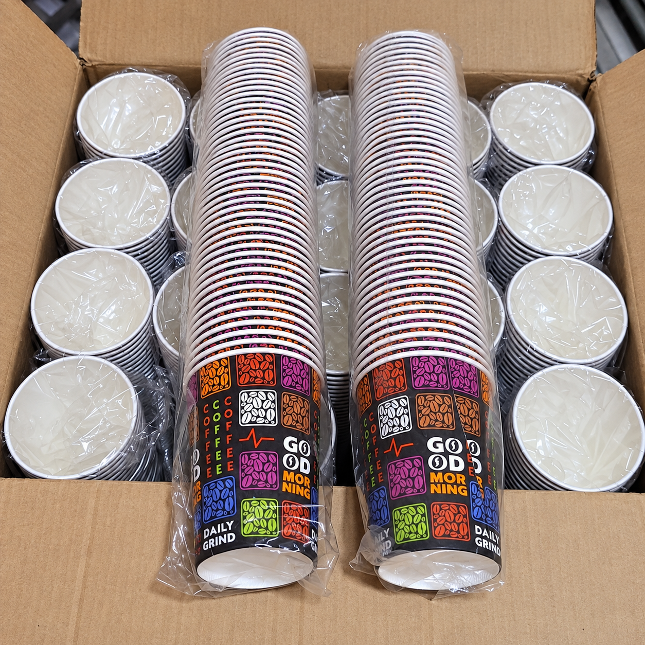 Paper cups packed in carton for shipping and container loading calculation