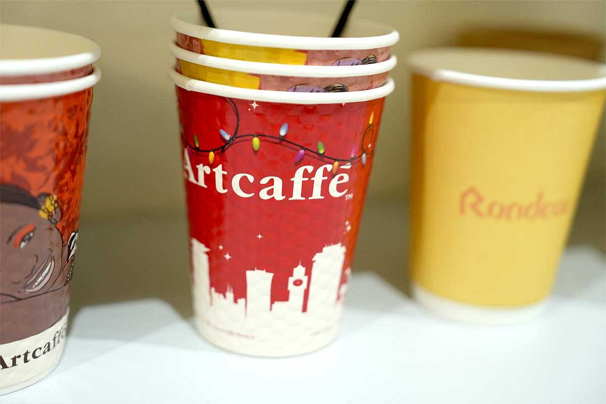 red art cafe printed paper cup